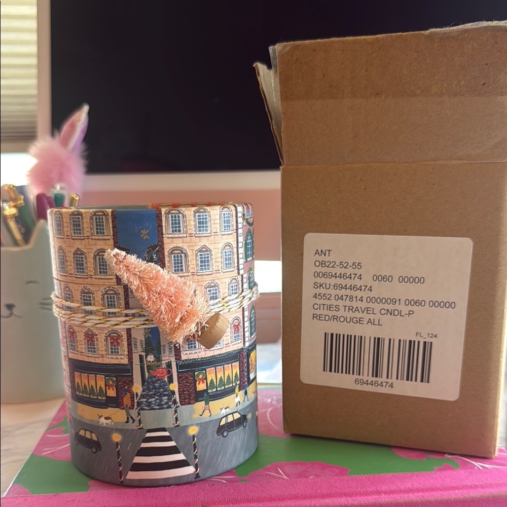 Anthropologie  London Cities Travel Candle- Brand New 🇬🇧 🕯️